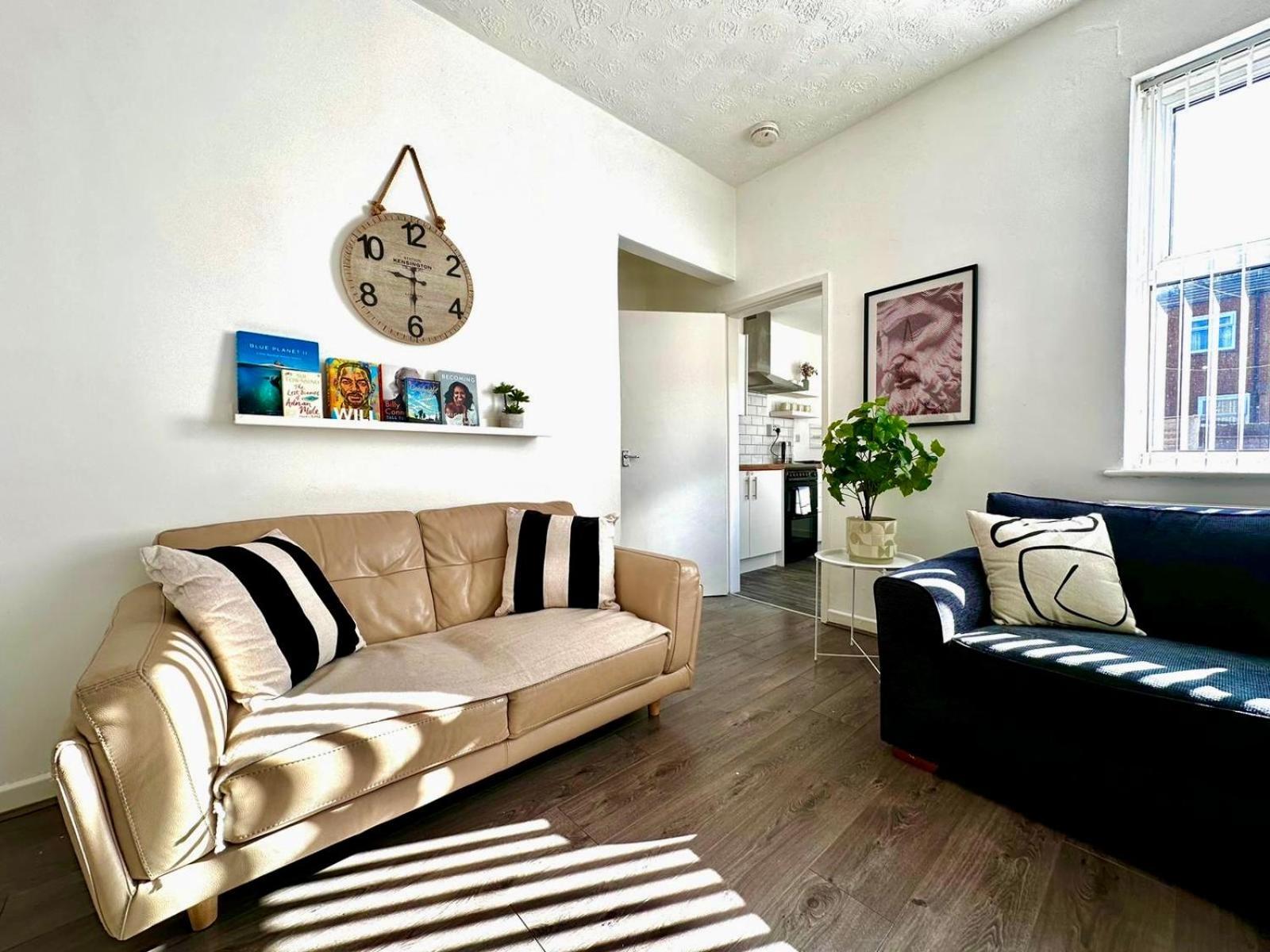 Spacious 3-Bedroom Family Home In Ince מראה חיצוני תמונה